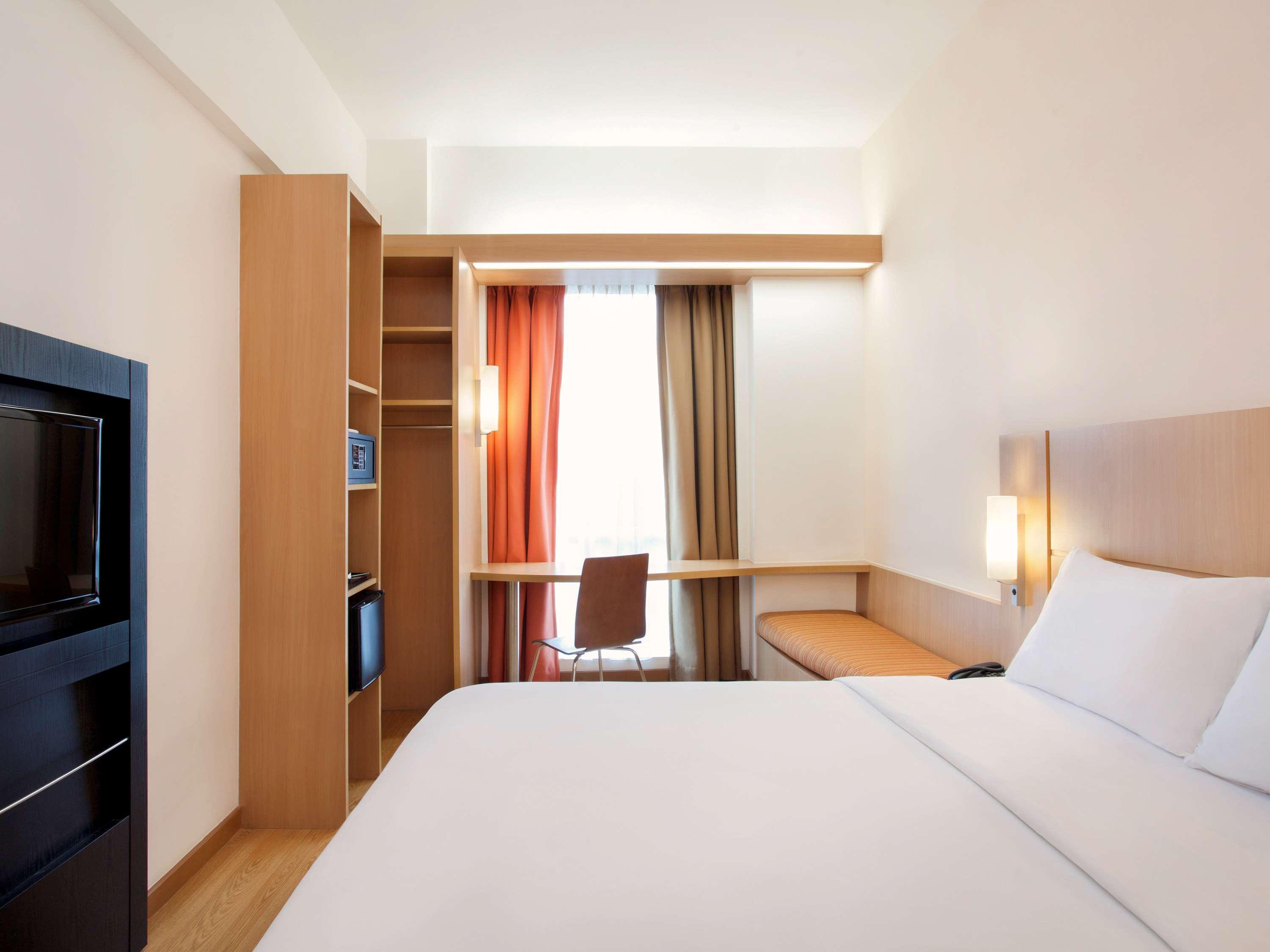 Ibis Bandung Trans Studio Εξωτερικό φωτογραφία