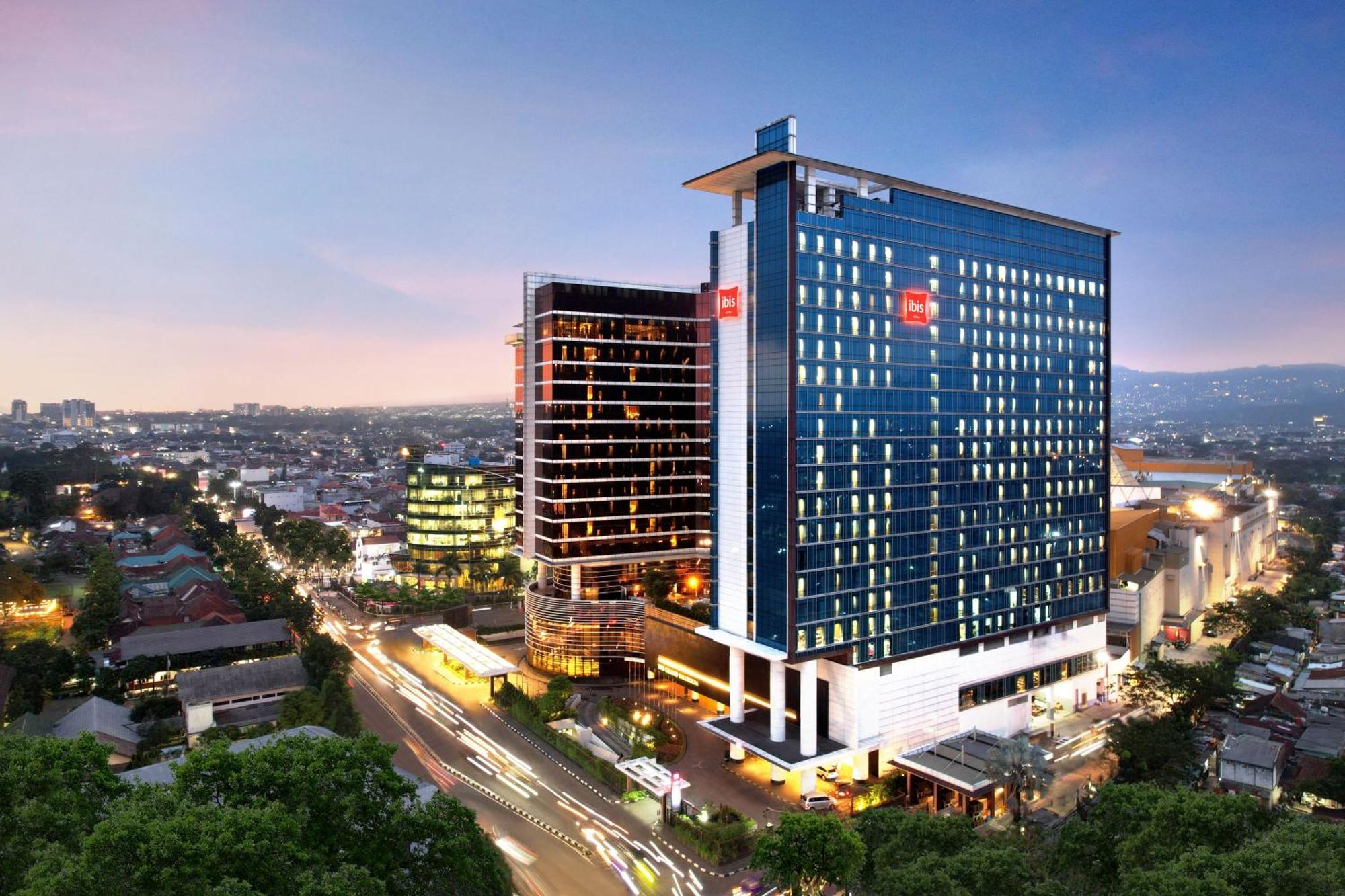 Ibis Bandung Trans Studio Εξωτερικό φωτογραφία