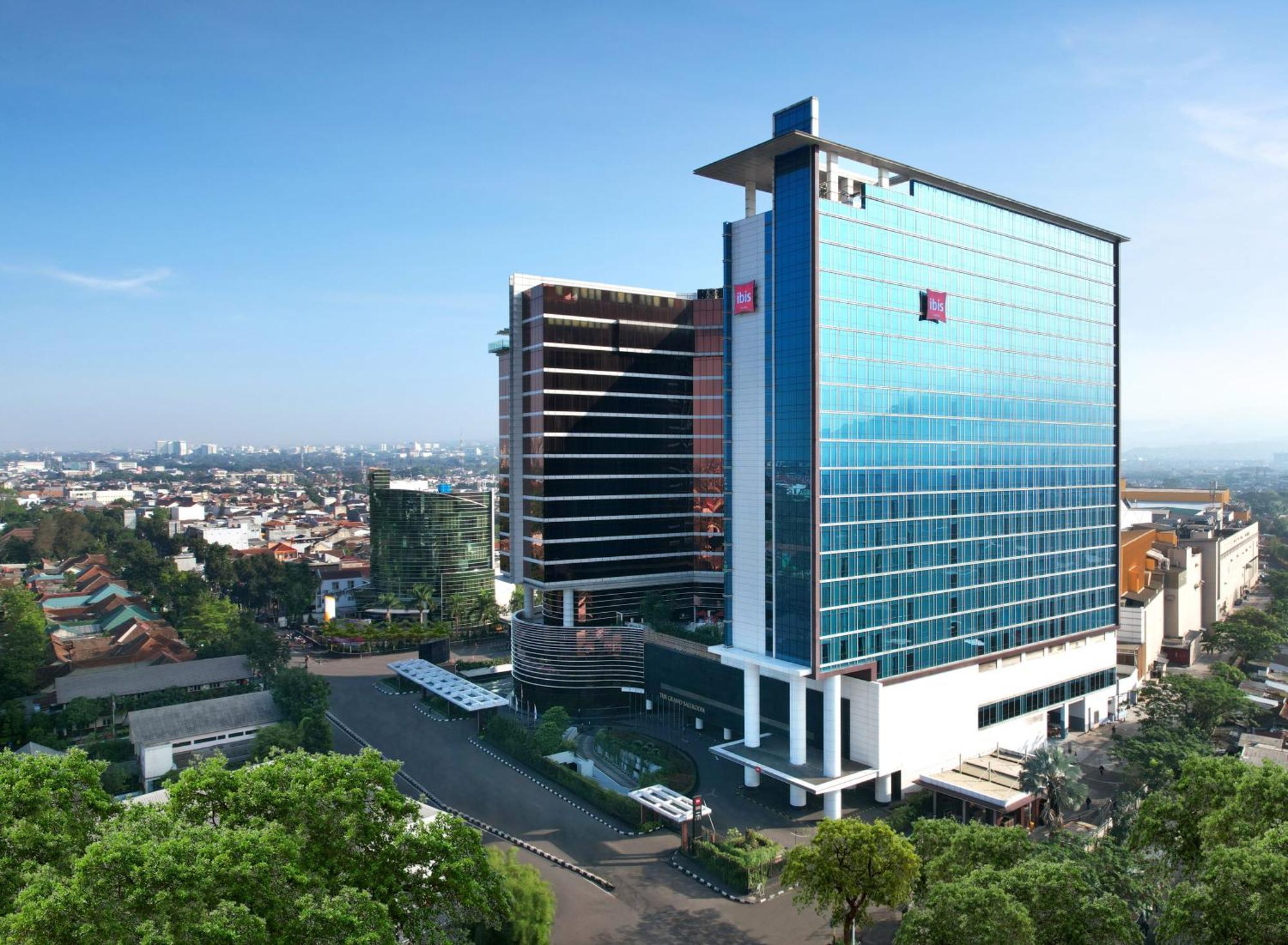 Ibis Bandung Trans Studio Εξωτερικό φωτογραφία